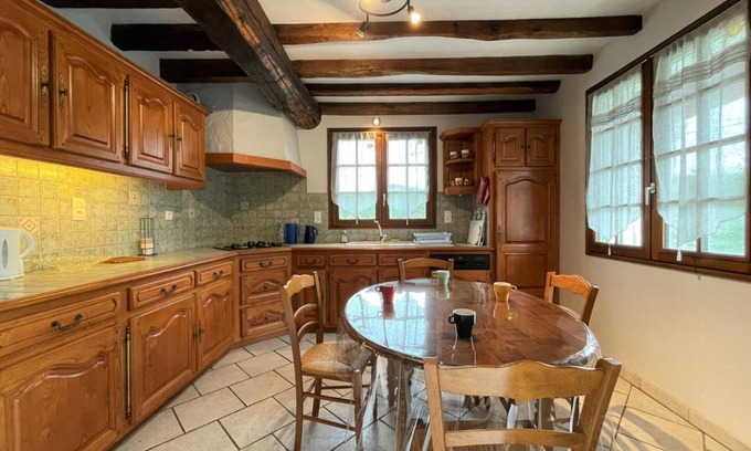Ayherre House | Family-Friendly Stay at HAIZE-LEKU - AYHERRE with Kitchen