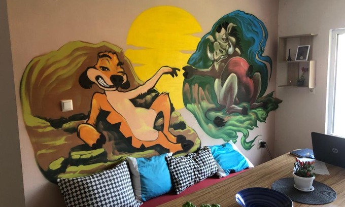 Plovdiv Center Hostel | Pet-Friendly Hakuna Matata Guest House with Kitchen Access