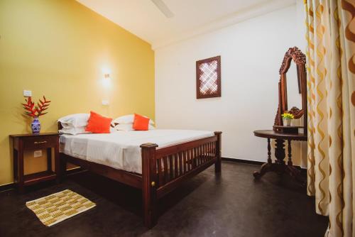 Nalagasdeniya Villa | Inviting Halcyon Rest: Family-Friendly Retreat with 9.9 Rating