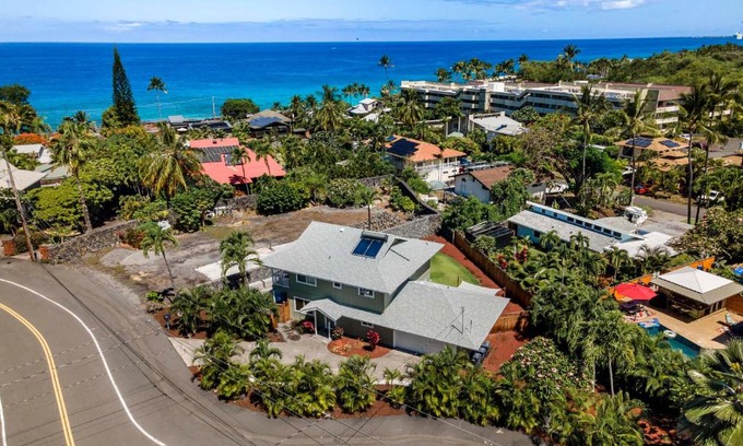 Kahaluu Bay House | Experience Hale A Kai: Family-Friendly Retreat with Hot Tub