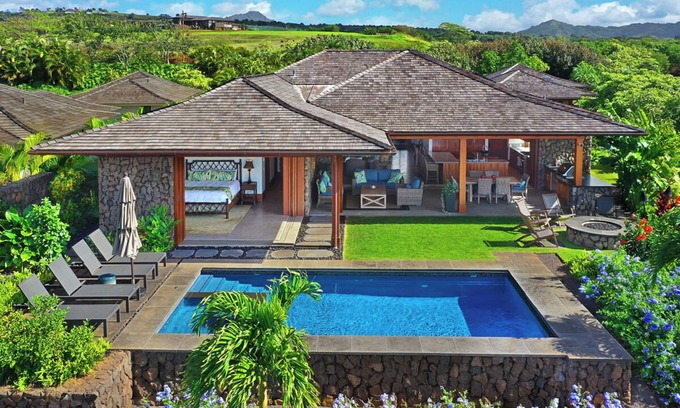 Poipu House | Experience Hale ‘Imi Ola: Oceanfront Bliss with Spa & Pool