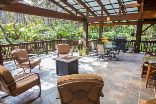 Volcano House | Relaxing Hale Mauna Loa with Shared Hot Tub - 4 Star Stay