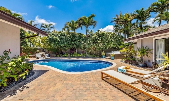 Kailua House | Inviting Kailua Retreat with Hot Tub & Lush Pool Steps to Beach