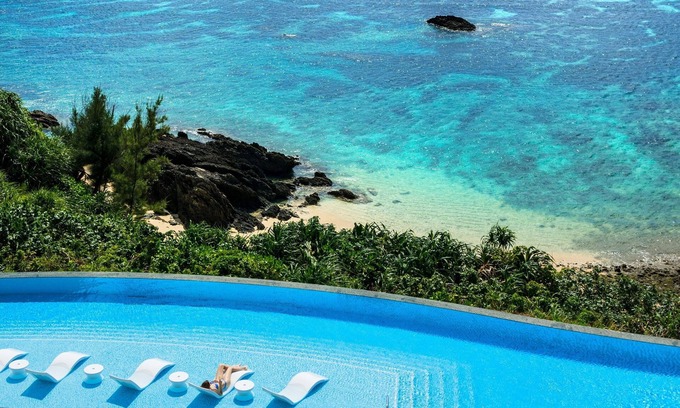 Nakama Hotel | Discover Halekulani Okinawa: 5-Star Family-Friendly Retreat
