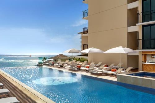 Waikiki Hotel | Oceanfront Paradise at Halepuna Waikiki - Rated 9/10!