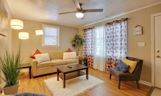 Hinesville House | Half-Mi to Dtwn: Hinesville Family Home w/Yard!