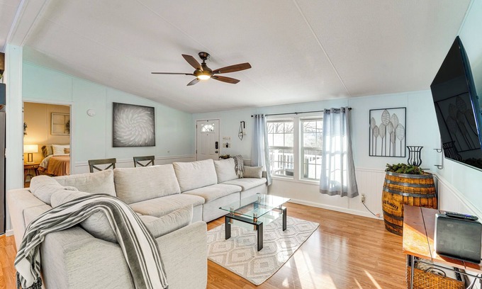Altoona House | Half-Mi to Lakemont Park: Family-Friendly Home!