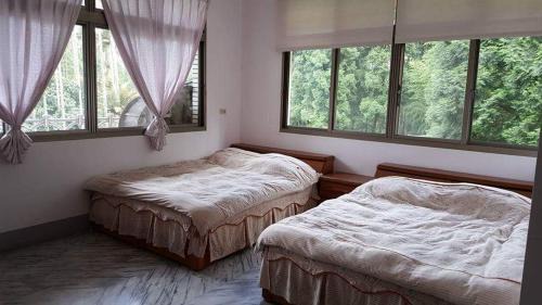 Lugu House | Child-Friendly Half Sky Lin Yuan Homestay with Great Reviews