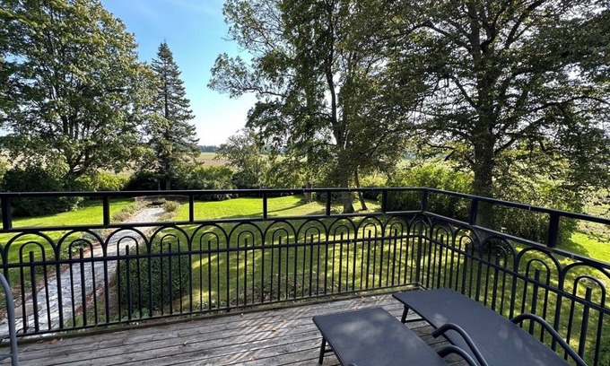 Vibble Hotel | Visit Hallfreda Hotel: Guest Rated 9.8 with Family Amenities