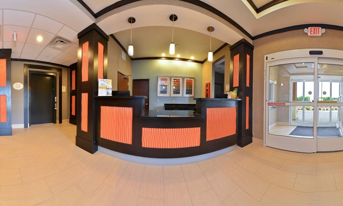 Lakeview  Jefferson County Hotel | Hallmarc Studios