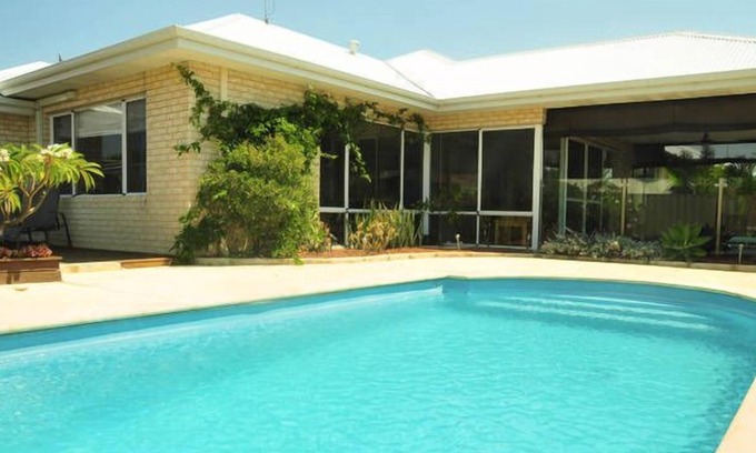 Halls Head House | Halls Head Holiday Home