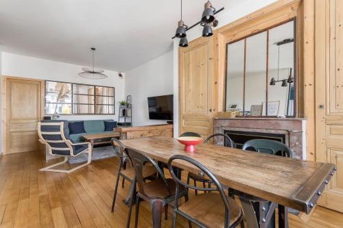 Saint Michel - Mairie Apartment | Family-Friendly Hamac Suites - Le Renan for 4 Guests