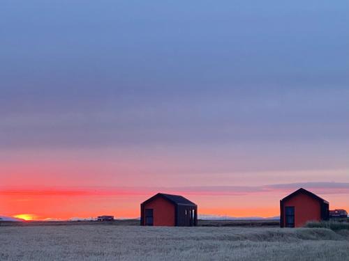Hvolsvollur Cabin | Pet-Friendly Puffin Cottages & Rooms in Hamar