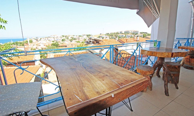 Bozcaada House | Family-Friendly Hambarli Otel with Kitchen & Great Reviews