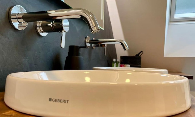 Garstedt Apartment | Explore Hamburg: Freshly Renovated 100qm in the Heart