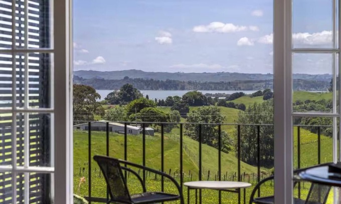 Raglan Apartment | Hame-With Homestead