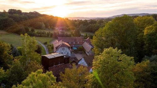 Stadtroda Hotel | Relax at Hammermühle Hotel & Gesundheitsresort with Spa Access