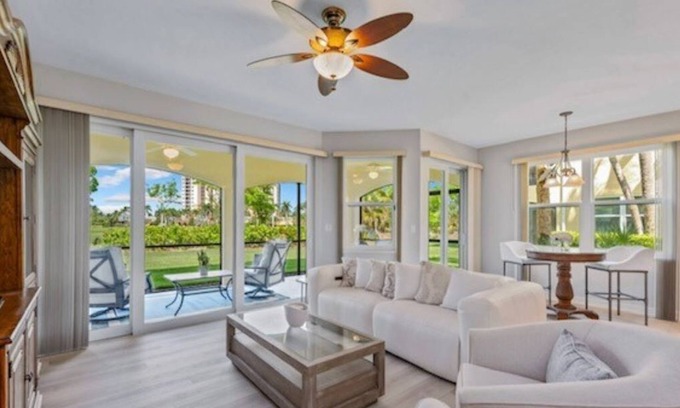 Hammock Bay Condo | Relaxing Hammock Bay Condo with Golf Privileges & Ocean Views