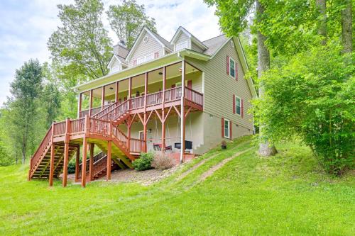 Murphy House | Cozy Creekside Retreat with Fireplace and Beautiful Views