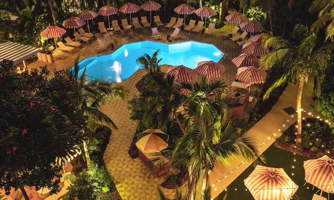 Seven Mile Beach Resort | Relax at Hampton by Hilton Grand Cayman, Rated 9.2/10