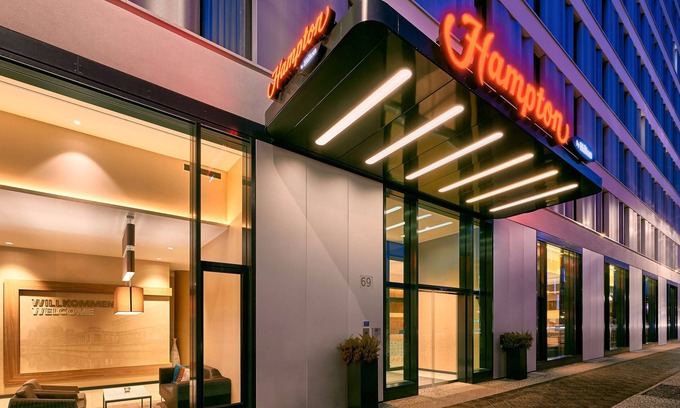 Mitte Hotel | Discover Hampton By Hilton Berlin City Centre Alexanderplatz