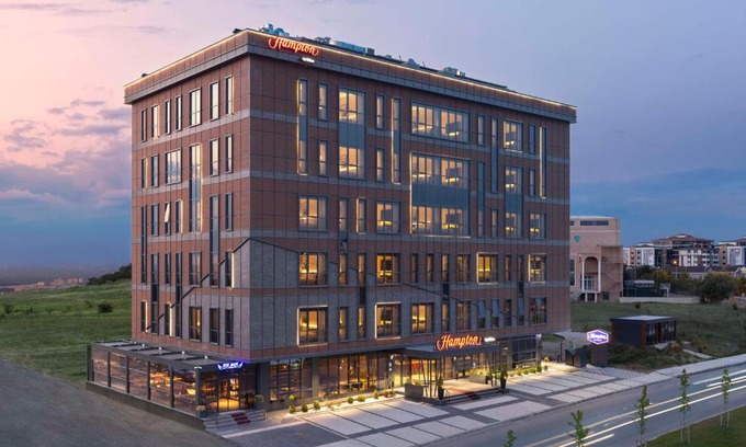 Cerkezkoy Hotel | Discover Hampton By Hilton Cerkezkoy: 4-Star Comfort & Amenities