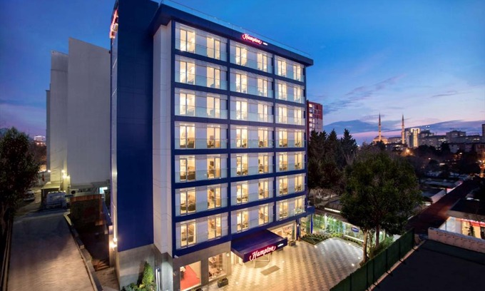 Bakırkoy Hotel | Discover Hampton by Hilton Istanbul Atakoy - Family-Friendly Stay