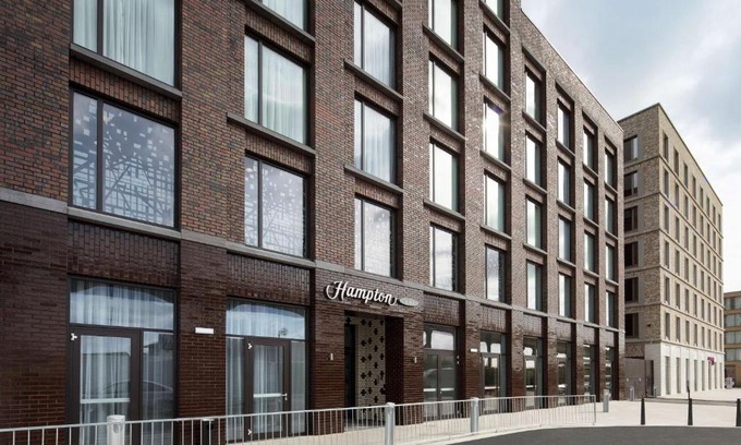 Custom House Hotel | Comfortable Stay at Hampton By Hilton London Docklands
