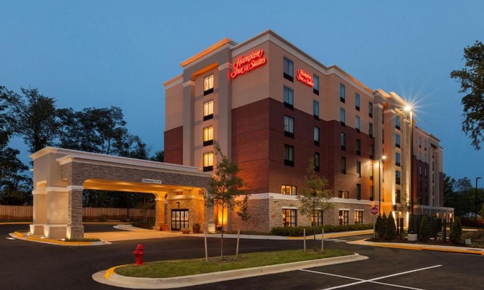 Camp Springs Hotel | Comfortable Stays at Hampton Inn & Suites Camp Springs