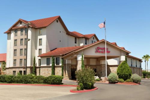 Webster Hotel | Discover Hampton Inn & Suites Houston Clear Lake NASA