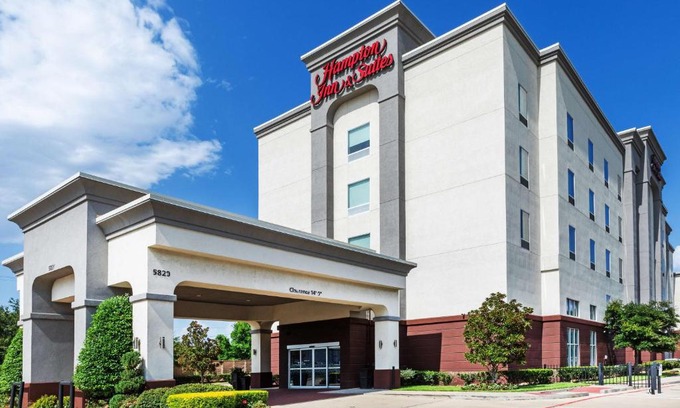 Washington Ave./ Memorial Park Hotel | Pet-Friendly Retreat at Hampton Inn and Suites Houston