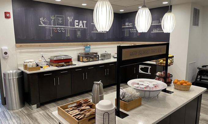 Hamburg Hotel | Comfortable Stay at Hampton Inn Buffalo-Hamburg, Rated 9/10