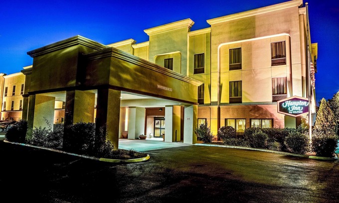 Columbus Hotel | Eco-Friendly Stay at Hampton Inn Columbus I-70E/Hamilton Rd.
