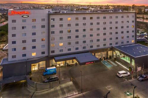 Tijuana Hotel | Oceanfront Retreat at Hampton Inn By Hilton Tijuana