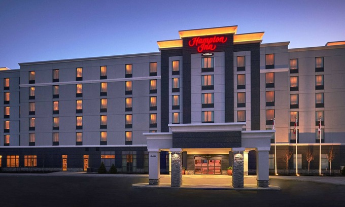 Timmins Hotel | Discover Comfort at Hampton Inn by Hilton Timmins