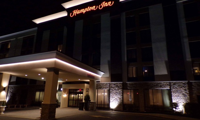 Carlstadt Hotel | Guest Rated 8.8: Hampton Inn Carlstadt at The Meadowlands