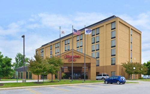 Carol Stream Hotel | Comfortable Stay at Hampton Inn Chicago-Carol Stream