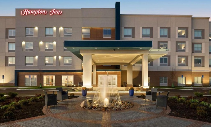 Circleville Hotel | Pet-Friendly Hampton Inn Circleville, OH with Ocean View
