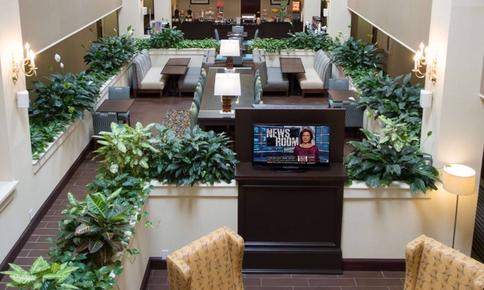 Cornelia Hotel | Comfortable Stay at Hampton Inn Cornelia with Pool & Breakfast