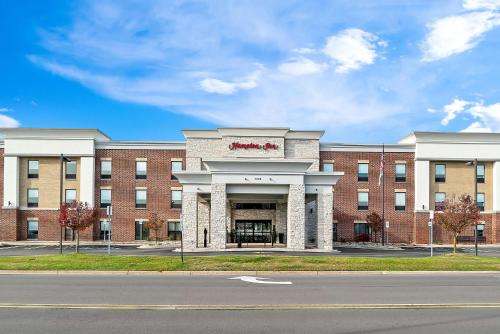 Auburn Hills Hotel | Comfortable Stay at Hampton Inn Detroit/Auburn Hills-North