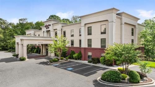 Elkton Hotel | Comfortable Stay at Hampton Inn Elkton with Family Amenities