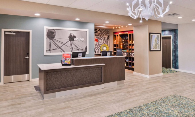 Emporia Hotel | Cozy Hampton Inn Emporia: Top Rated Stay with Pool & Spa