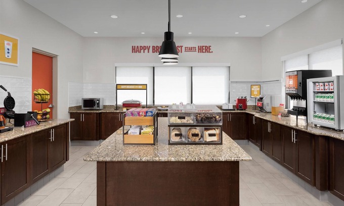 Westover Hotel | Comfortable Hampton Inn Fayetteville Fort Liberty Awaits You