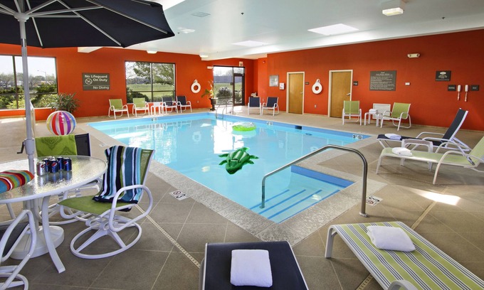 Fountainhead-Orchard Hills Hotel | Top-Rated Hampton Inn Hagerstown with Pool & Breakfast