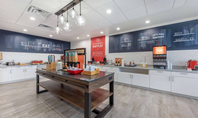Killeen Hotel | Discover Comfort at Hampton Inn Harker Heights - 8.8/10 Rated