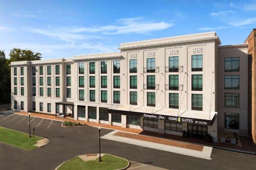 Huntsville Hotel | Guest Rated: 9.1 at Hampton Inn Huntsville, AL