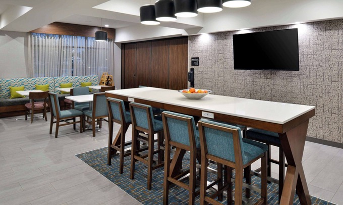 LaPlace Hotel | Discover Hampton Inn Laplace: Family-Friendly Amenities Await
