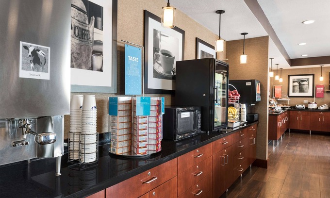 Woodbury Hotel | Discover the Hampton Inn Minneapolis/St. Paul-Woodbury