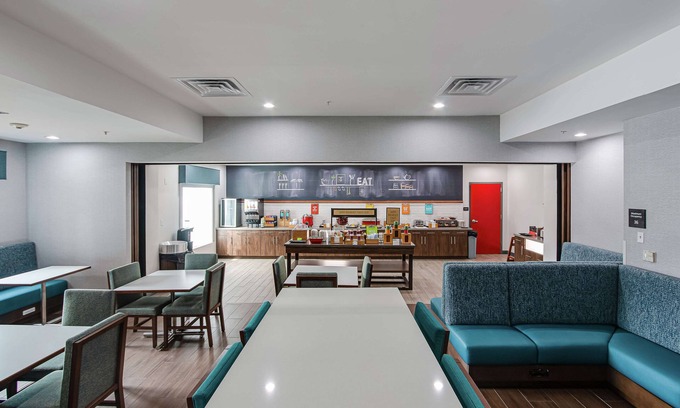 Oak Grove Hotel | Top-Rated Hampton Inn Oak Grove Fort Campbell with Pool & Breakfast