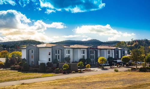 Prescott Hotel | Discover Hampton Inn Prescott: Guest Rated 9.3, Pet Friendly